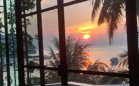 Tea Moon Beach House